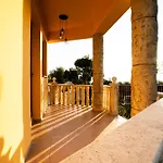 Casa Alba Modern Boho With Private Pool Near To Sea, Paphos Villa