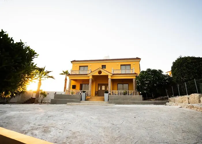 And Nest Casa Alba Modern Boho With Private Pool Near To Sea, Paphos Peyia