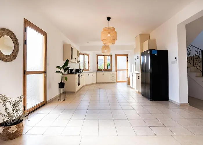 And Nest Casa Alba Modern Boho With Private Pool Near To Sea, Paphos Villa *