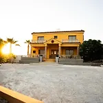 Casa Alba Modern Boho With Private Pool Near To Sea, Paphos