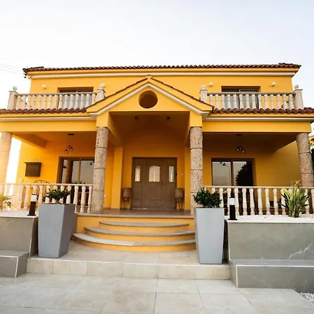 And Nest Casa Alba Modern Boho With Private Pool Near To Sea, Paphos *