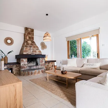 Villa Casa Alba Modern Boho With Private Pool Near To Sea, Paphos