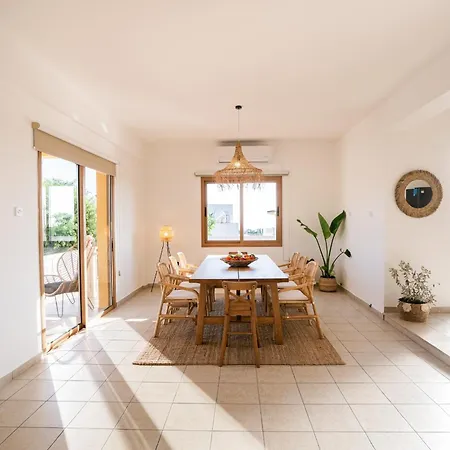 Casa Alba Modern Boho With Private Pool Near To Sea, Paphos Villa Peyia