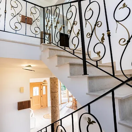 Casa Alba Modern Boho With Private Pool Near To Sea, Paphos *