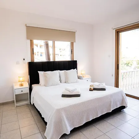 Casa Alba Modern Boho With Private Pool Near To Sea, Paphos Villa