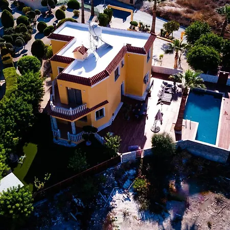 Villa Casa Alba Modern Boho With Private Pool Near To Sea, Paphos *