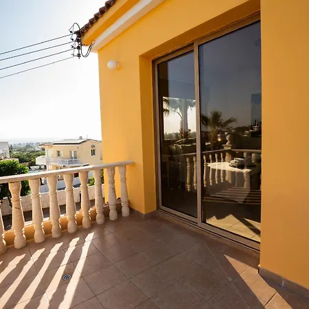 Villa Casa Alba Modern Boho With Private Pool Near To Sea, Paphos