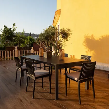 Casa Alba Modern Boho With Private Pool Near To Sea, Paphos