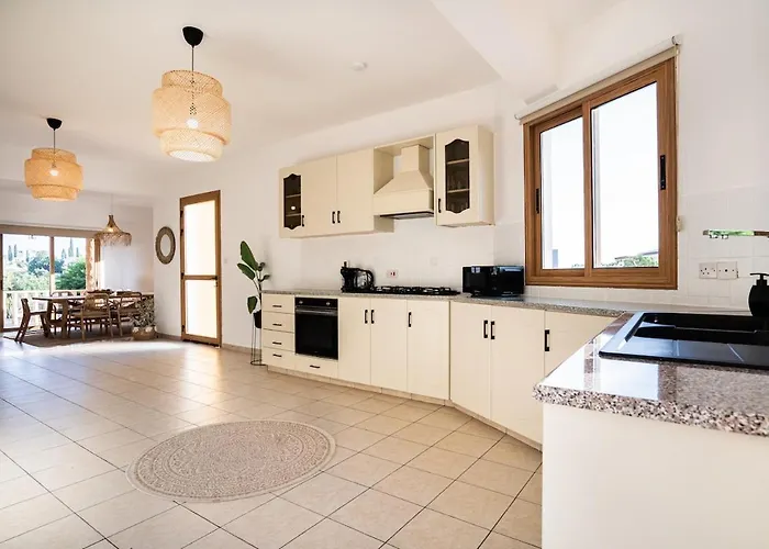 Villa And Nest Casa Alba Modern Boho With Private Pool Near To Sea, Paphos